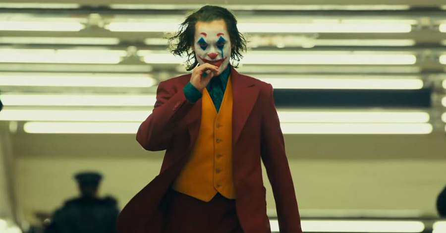 joaquin phoenix joker collectible