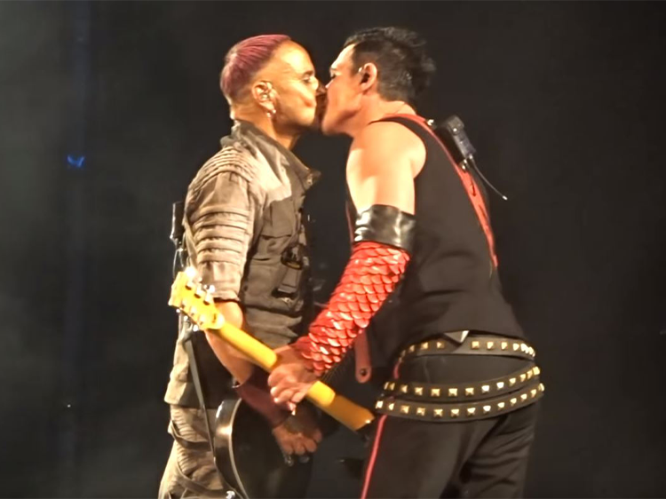 Rammstein Gives Putin The Finger With Onstage Kiss To ...