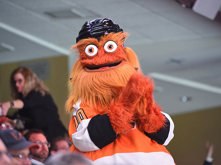 Gritty, the Philadelphia Flyers Mascot, Is Accused of Punching a Boy in the  Back - The New York Times